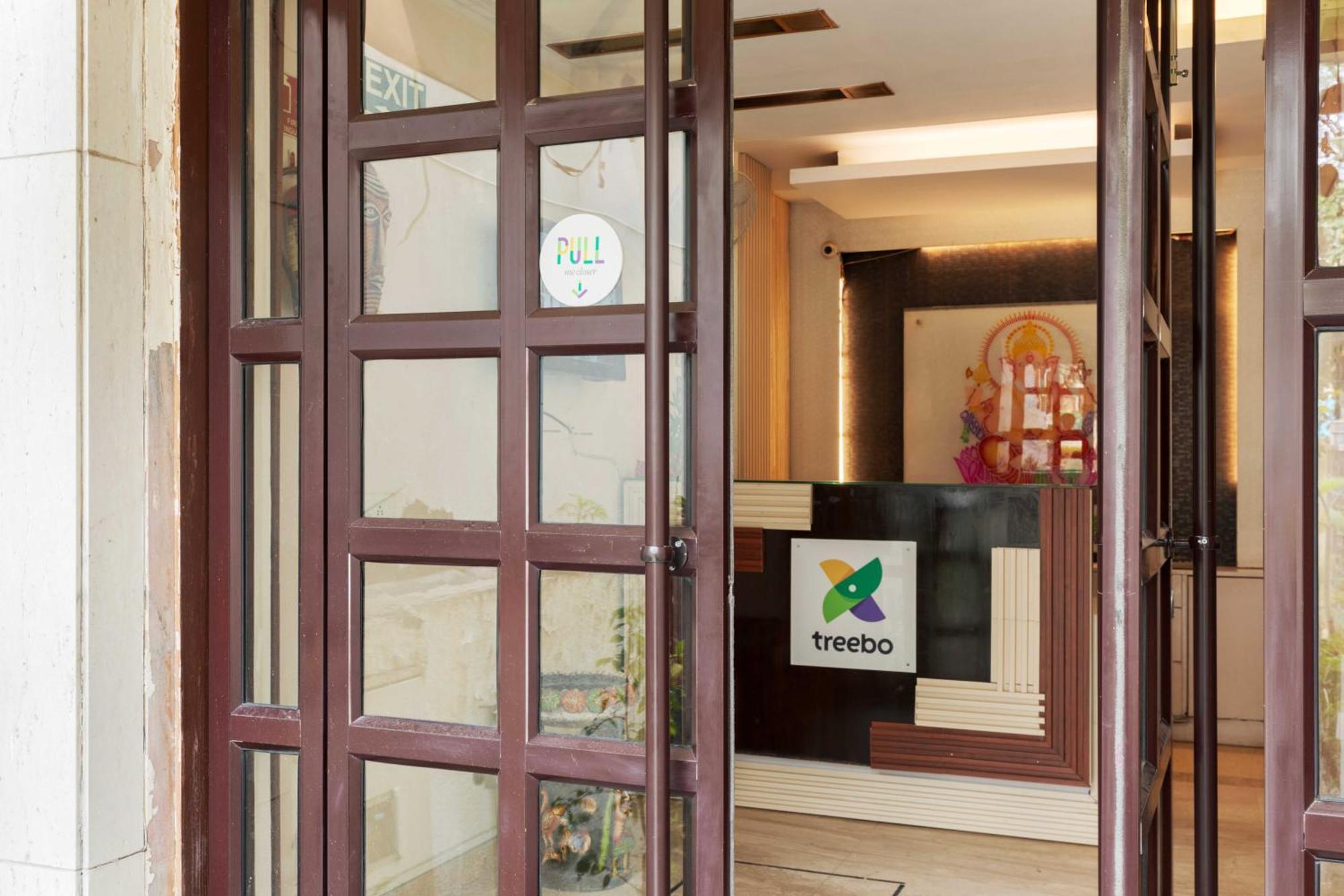 Hotel Treebo White Castle, Gurgaon Extérieur photo